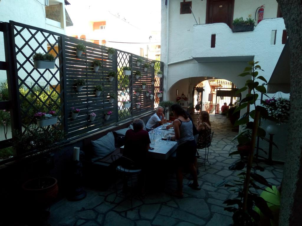 Hotel Sweet Home Neos Marmaras Exterior foto